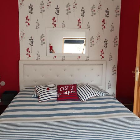Bed and Breakfast Chambre Au Nuit Etoile Et Jacuzzi Prive Pleuven Zewnętrze zdjęcie