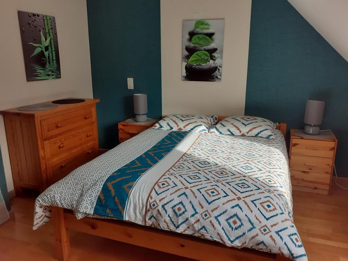 Bed and Breakfast Chambre Au Nuit Etoile Et Jacuzzi Prive Pleuven Zewnętrze zdjęcie